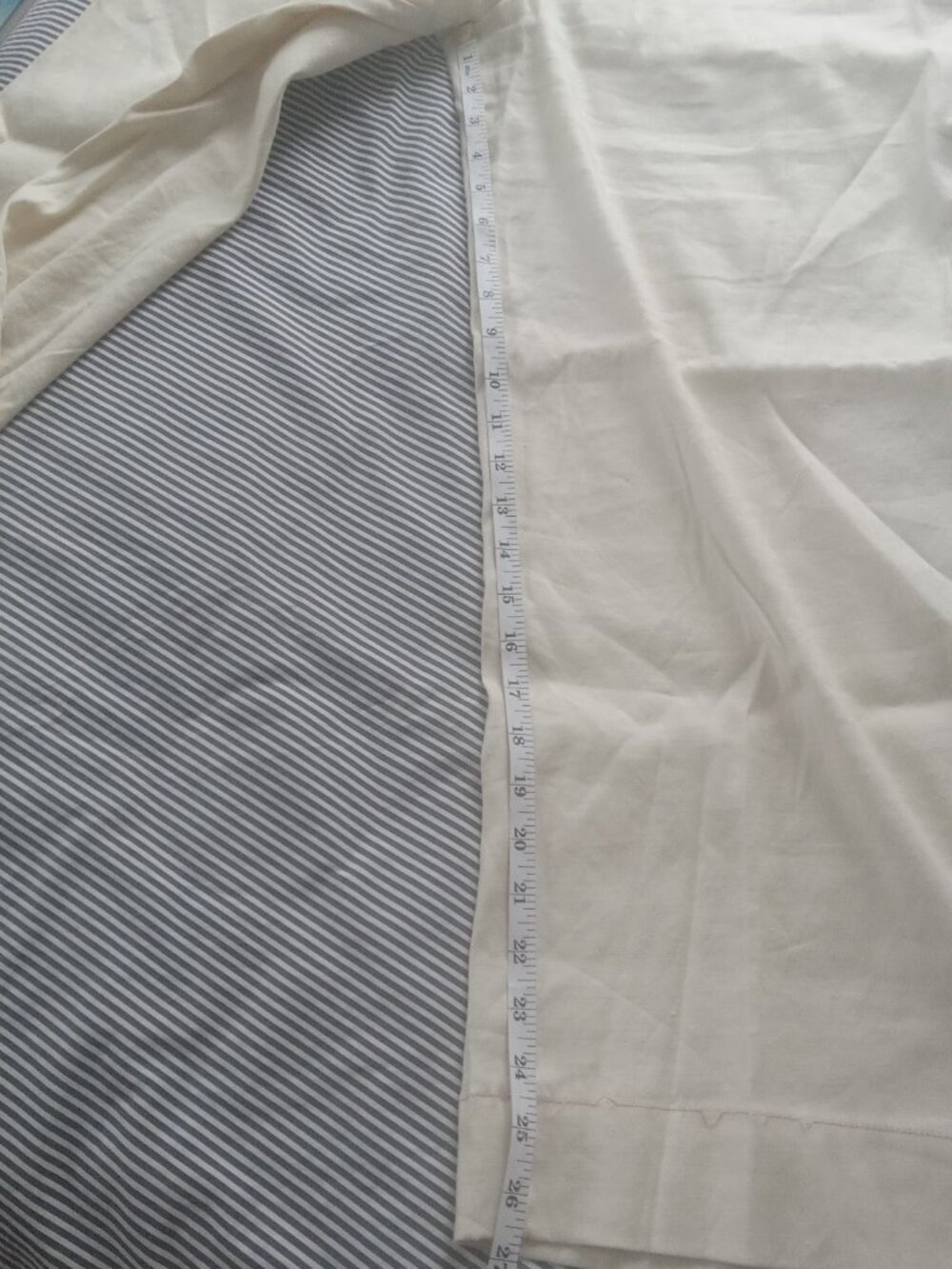 Maeve Anthropologie cream wide leg pants. - Picture 6 of 6